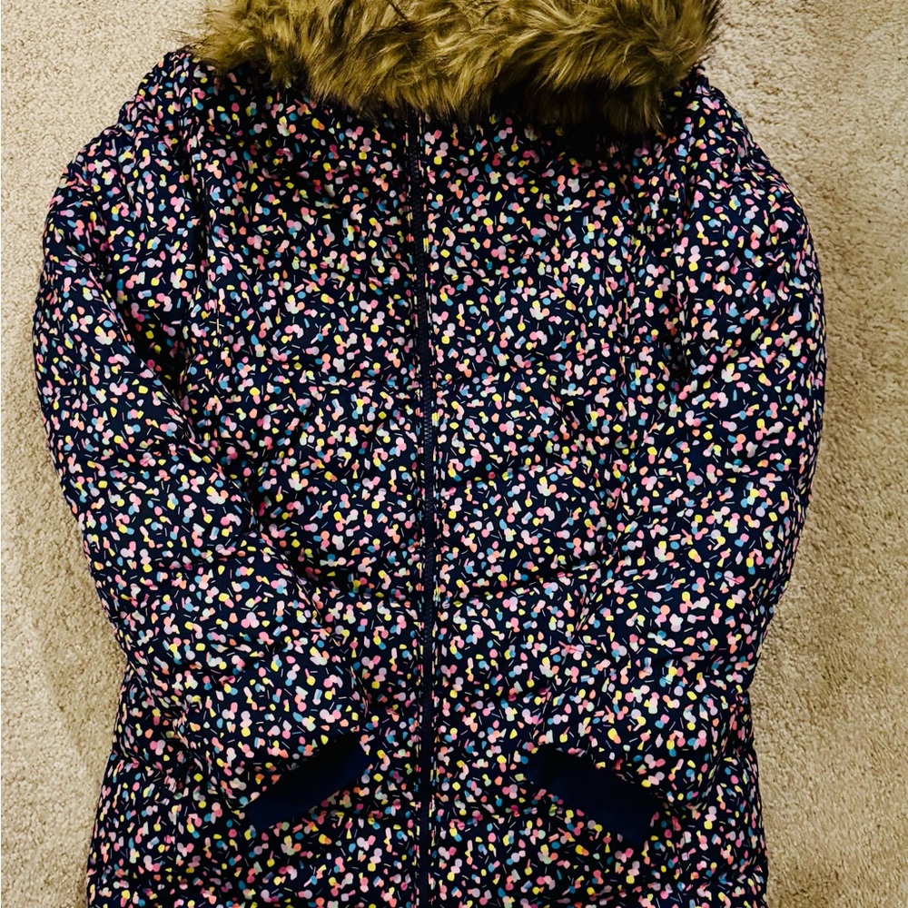 Lands’ End Girl Floral Patterned Jacket with Faux Fur Hood Size Large Like New!